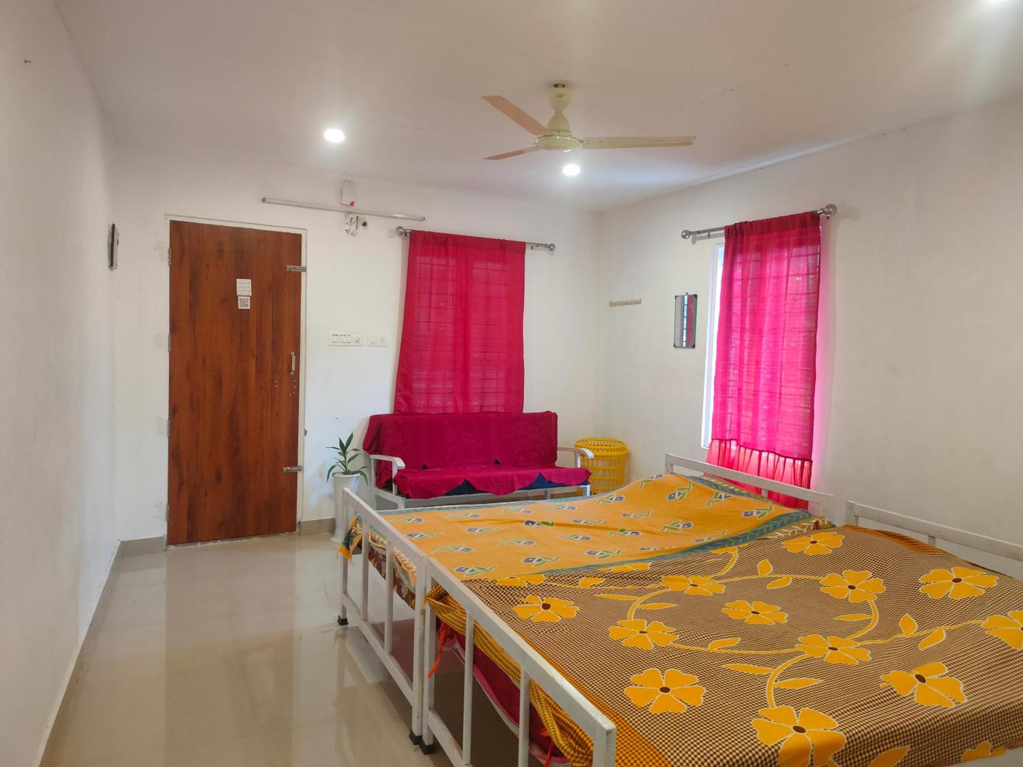 Vip Cottage Kudayattur Luaran gambar